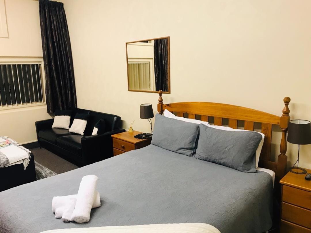 Otautau Hotel Dış mekan fotoğraf