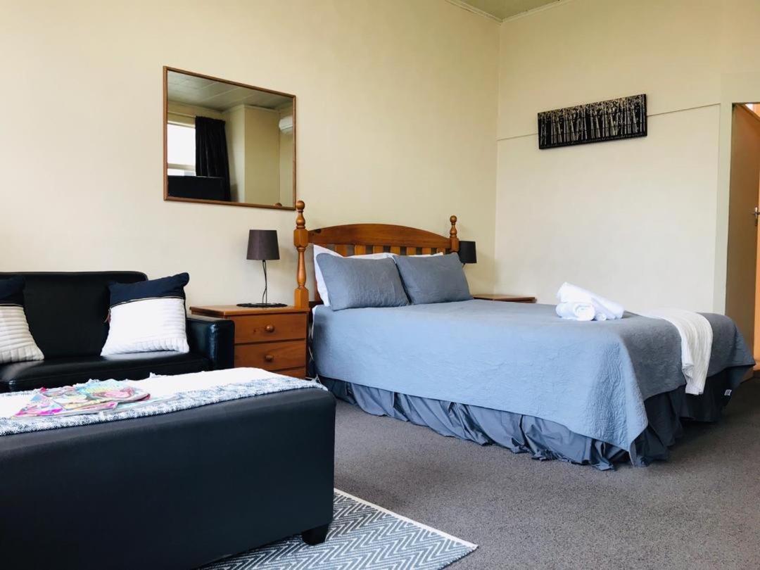 Otautau Hotel Dış mekan fotoğraf